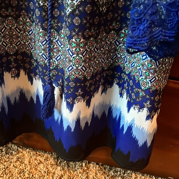 Zac & Rachel Peasant Top - Picture 5 of 10